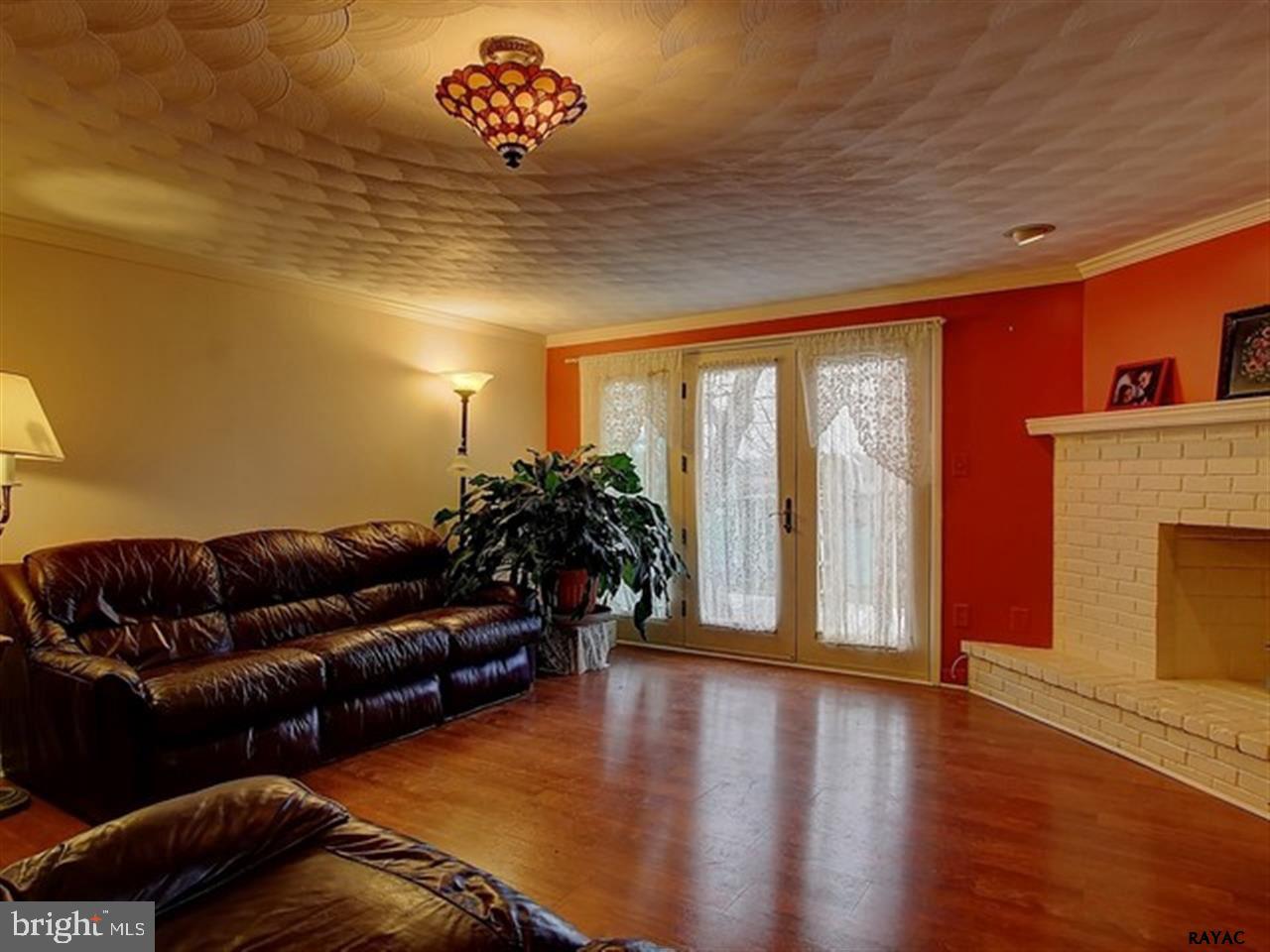 2143 Stoverstown Road Spring Grove, PA 17362 - Photo 19 of 29