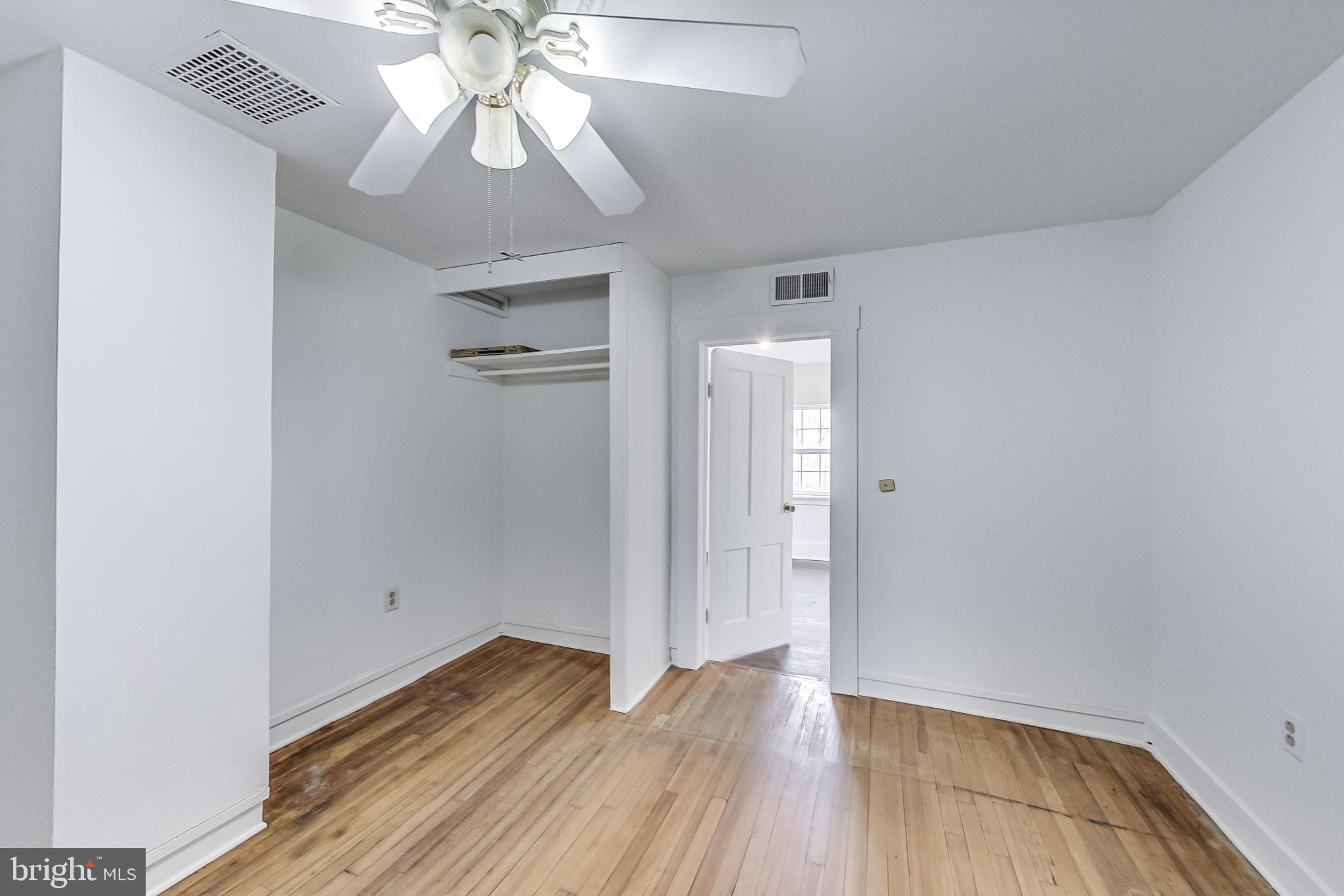 981 Patuxent Road Odenton, MD 21113 - Photo 16 of 48 Main Level Bedroom