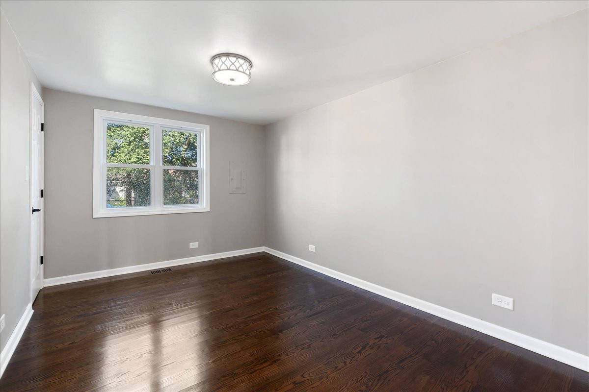 9002 South Pulaski Road Hometown, IL 60456 - Photo 10 of 15 Gallery Image 10
