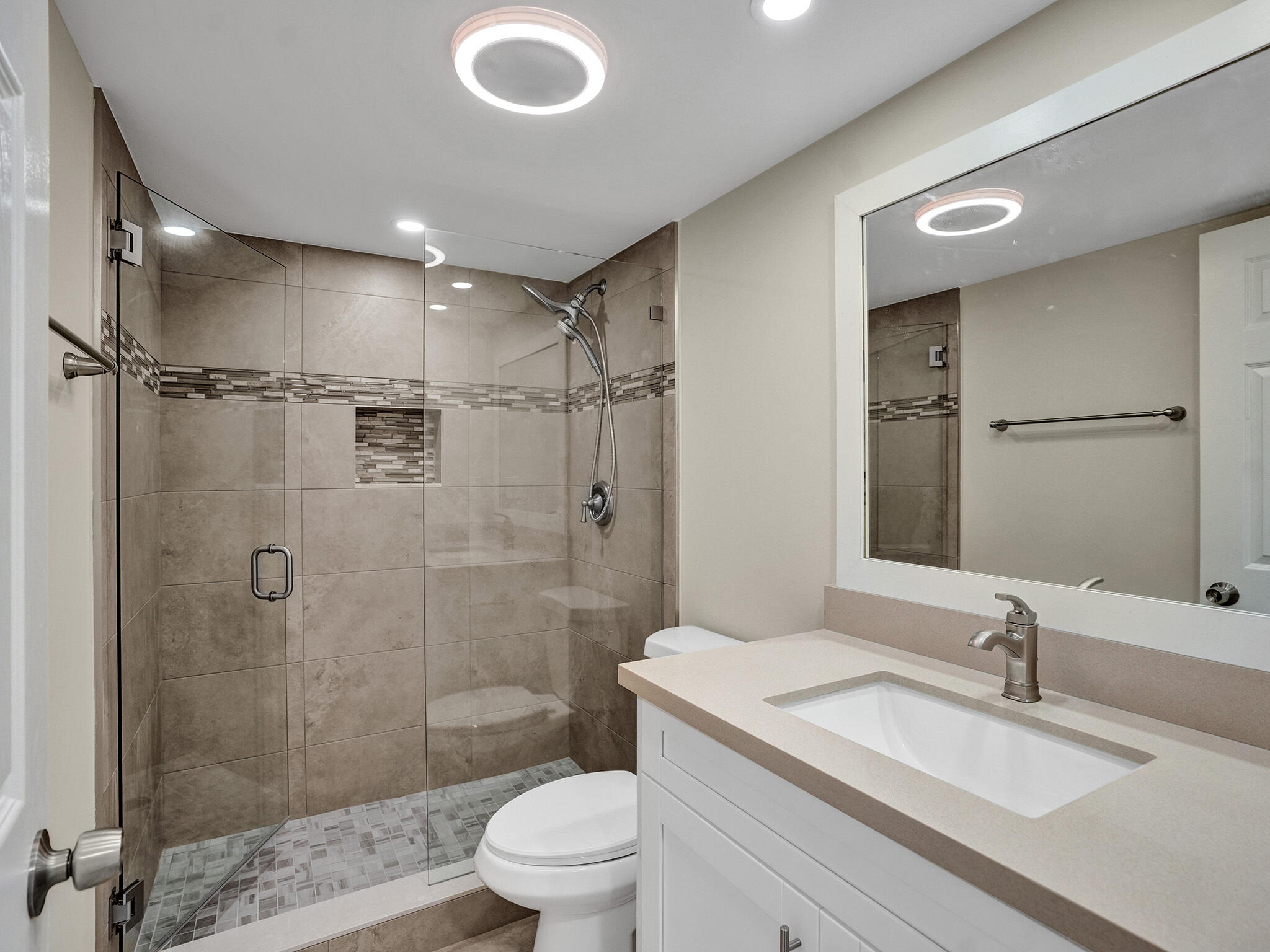 10777 West Sample Road, Unit 1008 Coral Springs, FL 33065 - Photo 6 of 43 DSC03504