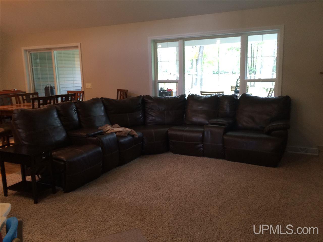 56 Tipperary Road Gladstone, MI 49837 - Photo 17 of 35 Gallery Image 17