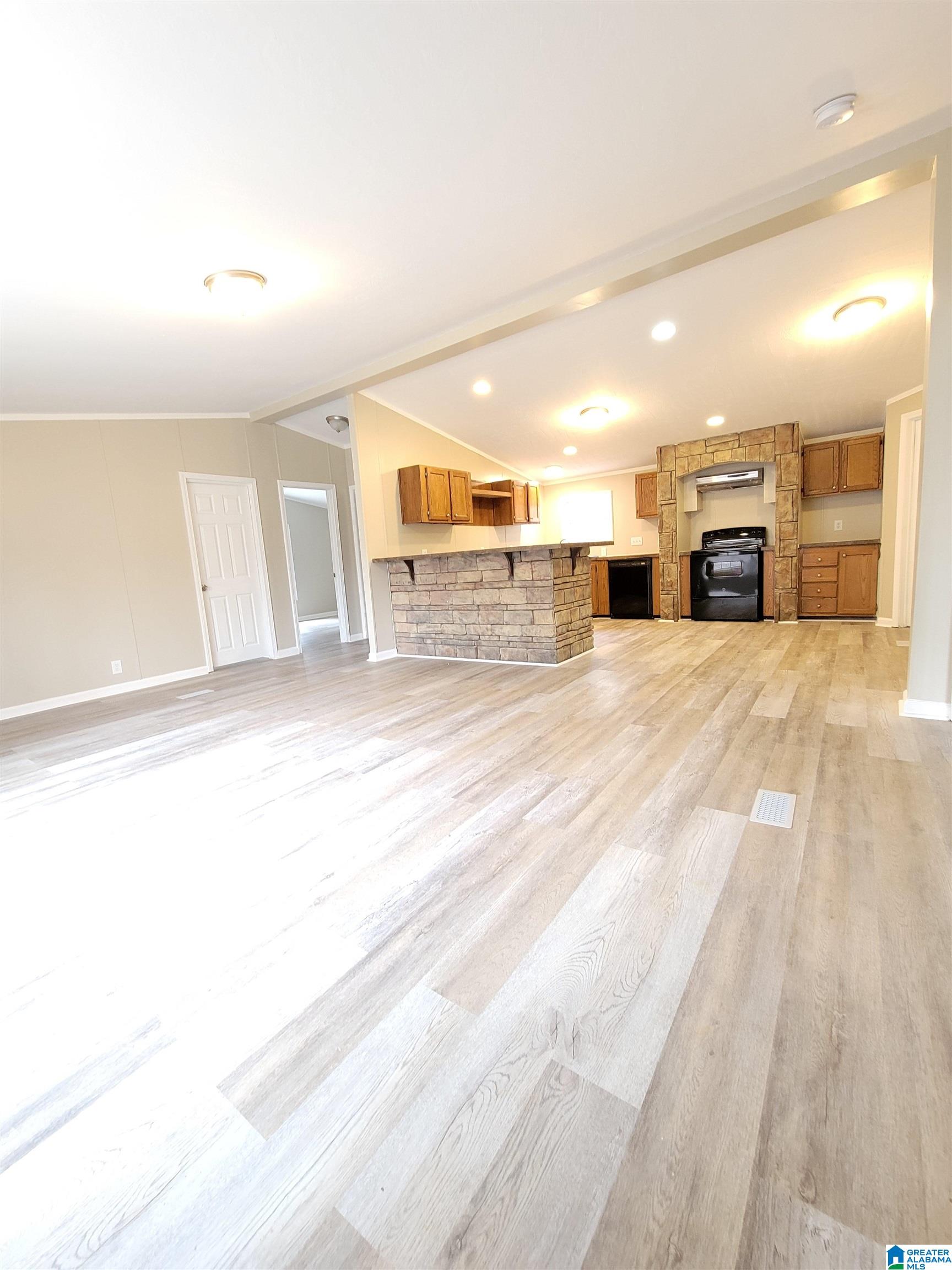 1710 Blackjack Road Trussville, AL 35173 - Photo 3 of 15