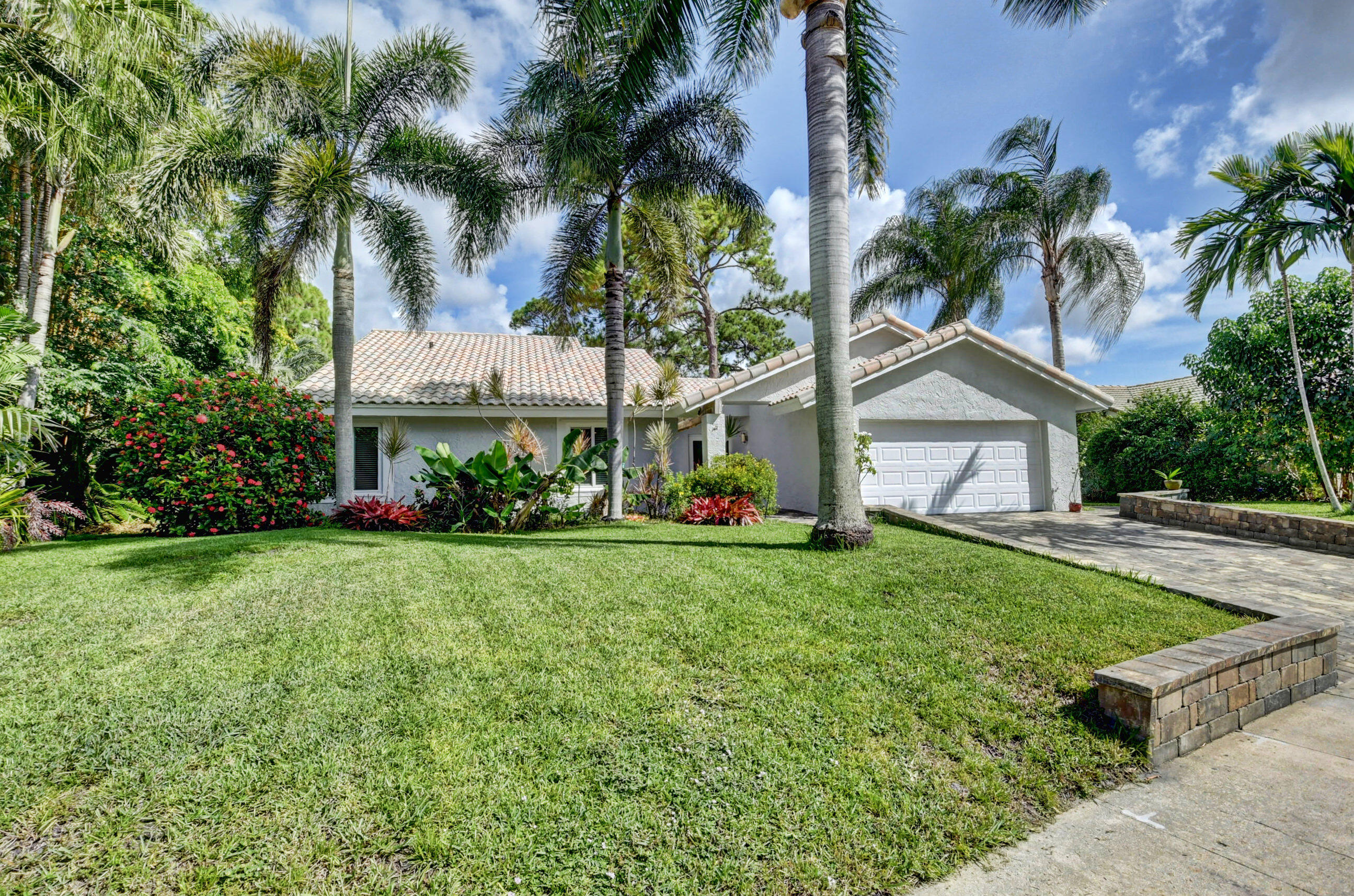 2941 Northwest 24th Way Boca Raton, FL 33431 - Photo 3 of 51 DSC_8989_90_91_92_93