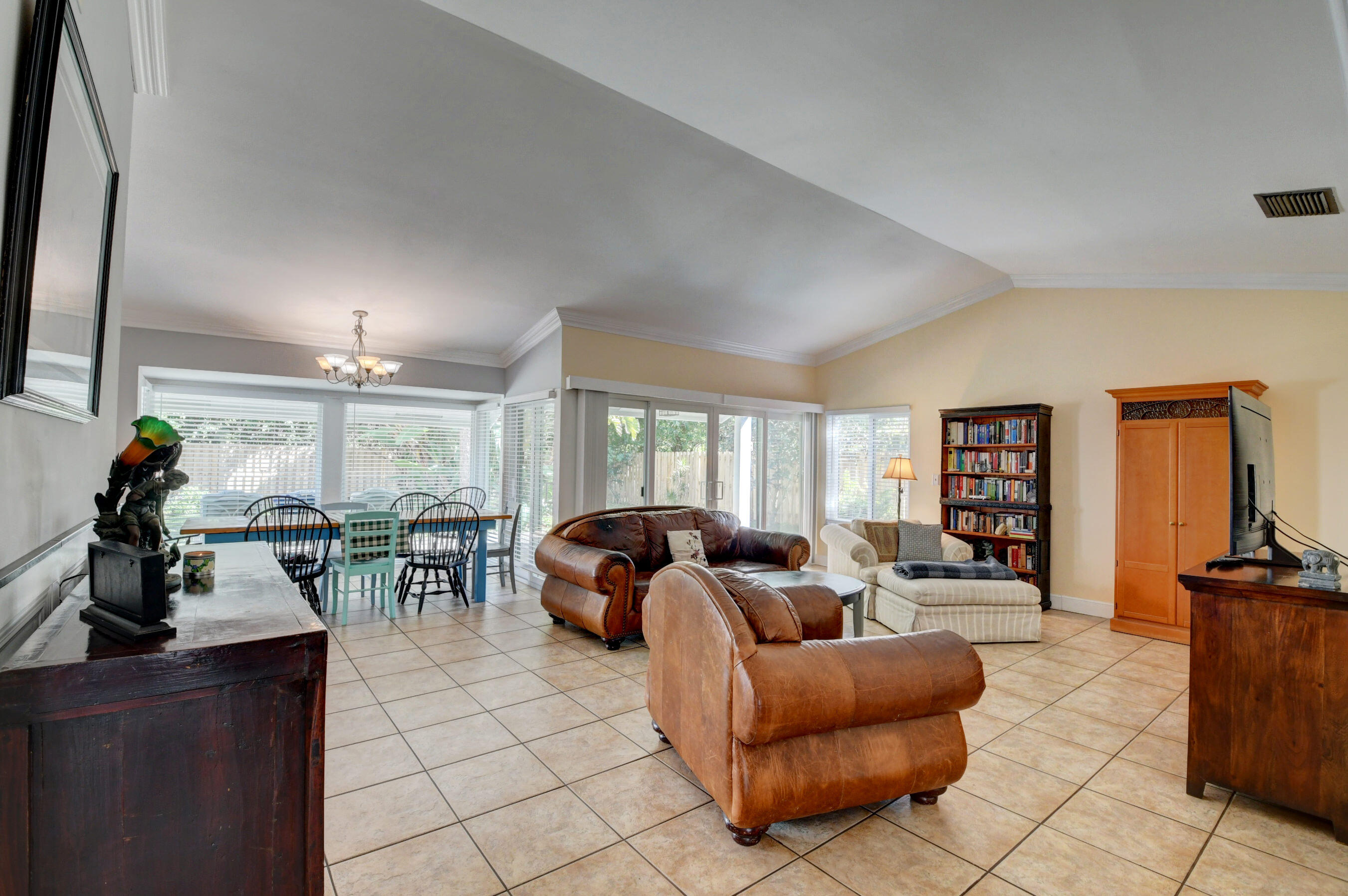2941 Northwest 24th Way Boca Raton, FL 33431 - Photo 5 of 51 DSC_8829_30_31_32_33