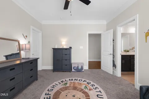 an empty room with closet