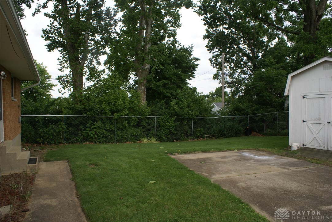 2092 Neff Road Dayton, OH 45414 - Photo 6 of 31 Gallery Image 6
