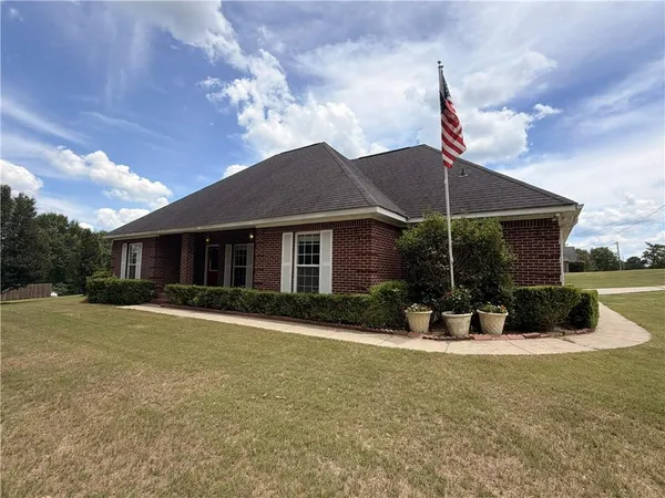 $350,000 | 150 Lee Road 2056, Salem, AL 36874