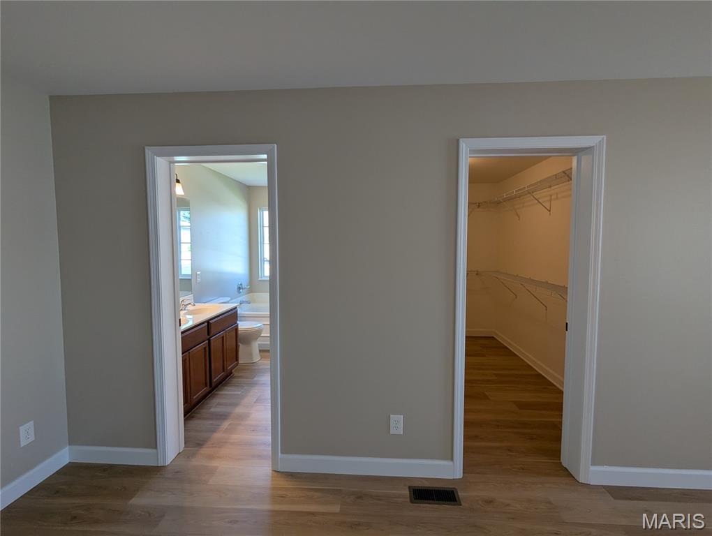1153 Gulfstream Way Mascoutah, IL 62258 - Photo 13 of 46