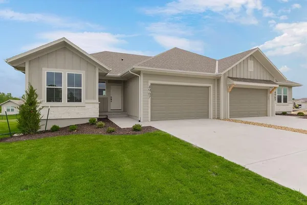 $469,000 | 4927 146th Street, Basehor, KS 66007
