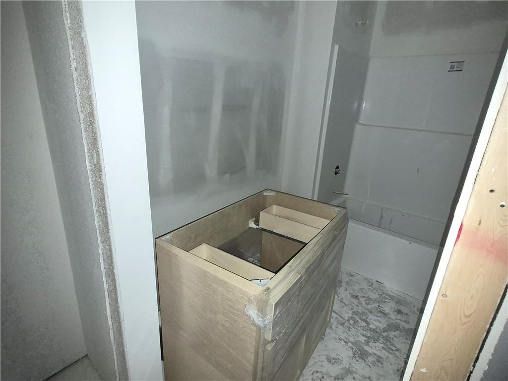 4927 146th Street Basehor, KS 66007 - Photo 15 of 64