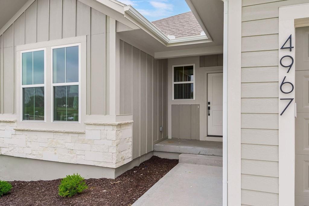 4927 146th Street Basehor, KS 66007 - Photo 19 of 67