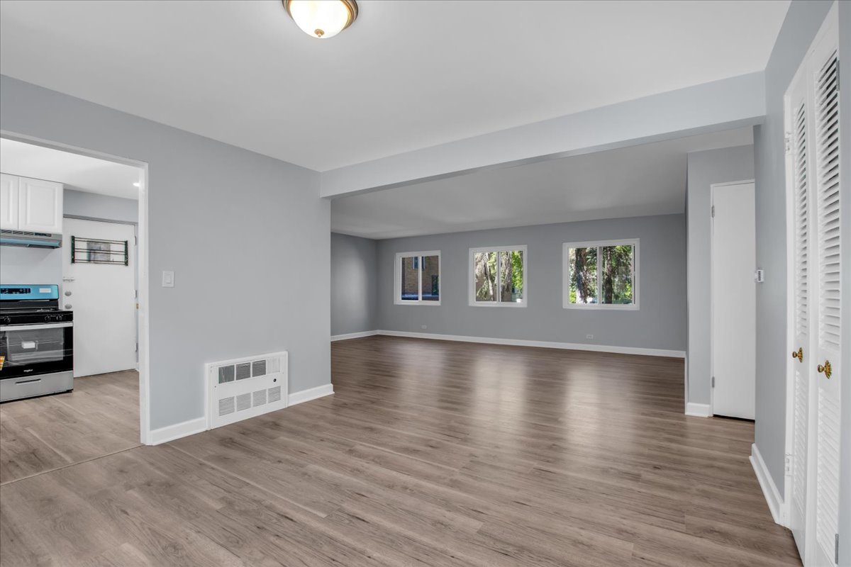 7351 North Ridge Boulevard, Unit 1A Chicago, IL 60645 - Photo 6 of 24