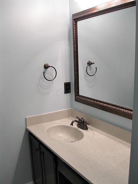 2171 Hedgerow Road, Unit 2171F Columbus, OH 43220 - Photo 14 of 17