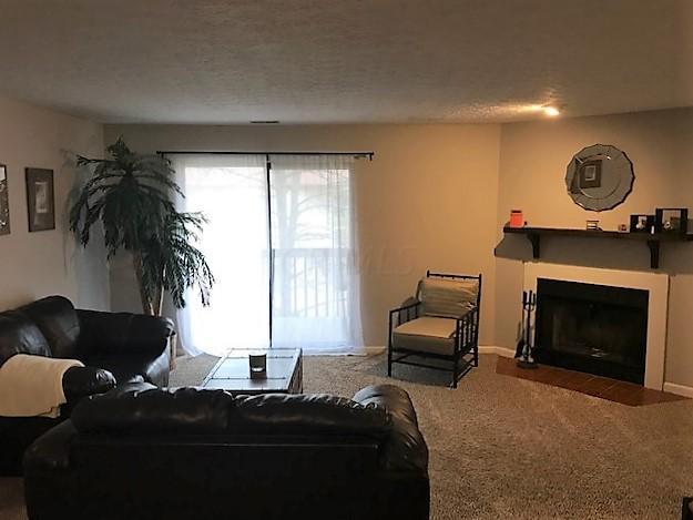 2171 Hedgerow Road, Unit 2171F Columbus, OH 43220 - Photo 3 of 17