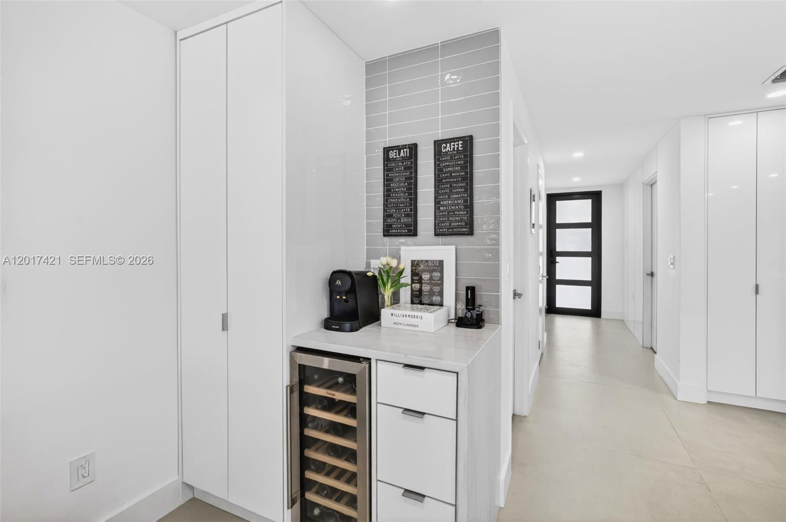 3848 Atlanta Street Hollywood, FL 33021 - Photo 17 of 79 Bar area w/ wine cooler / coffee station w/ extra storage