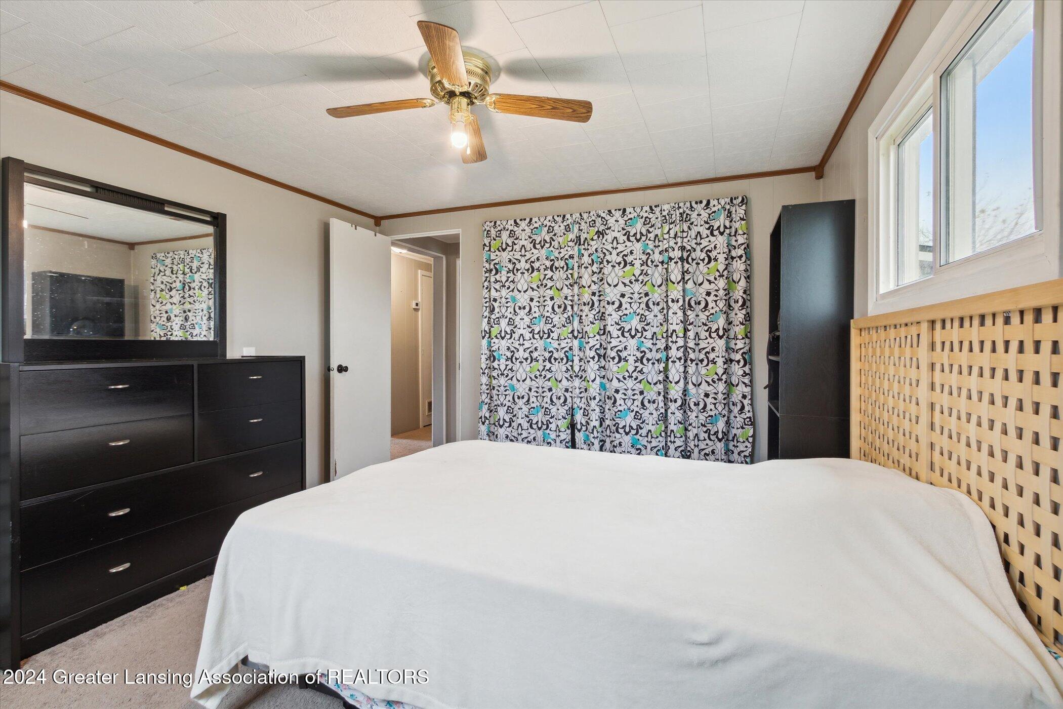 7300 South Rich Road Middleton, MI 48856 - Photo 20 of 36 20-7300-Rich-Rd-Middleton-MI-48856-Windo