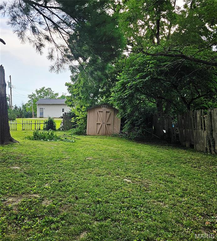 8 Friendship Court Troy, MO 63379 - Photo 16 of 20