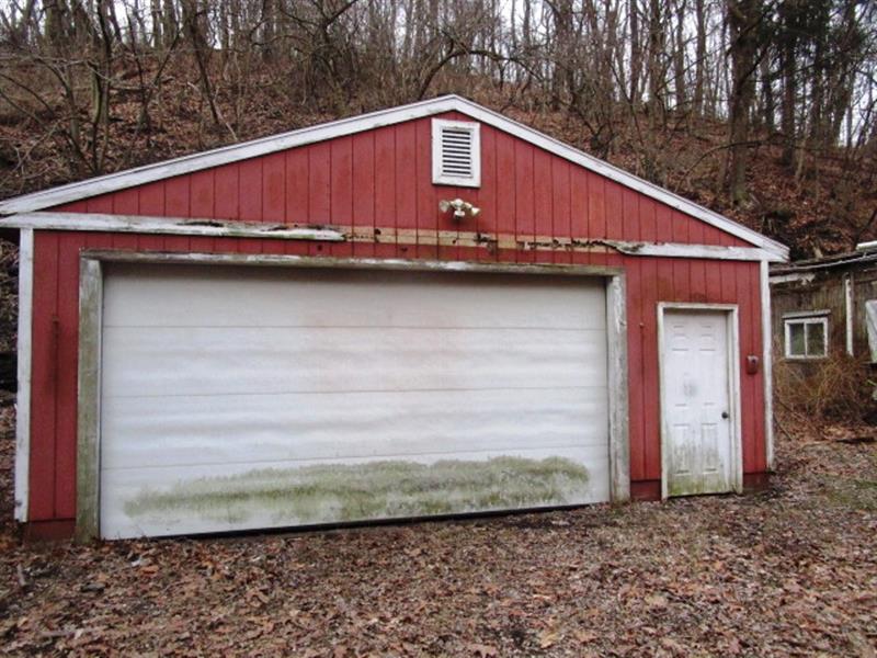3362 Spring Garden Road Pittsburgh, PA 15212 - Photo 2 of 7 Gallery Image 2