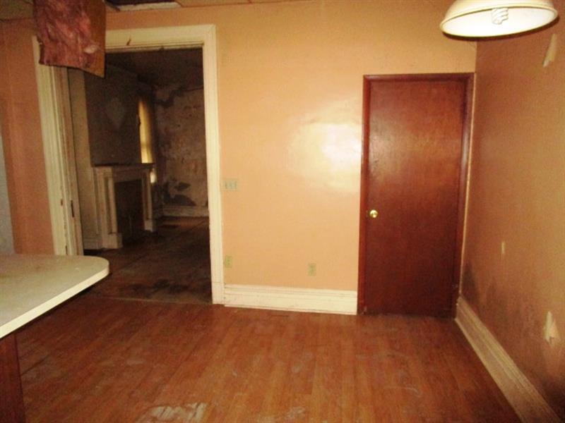 3362 Spring Garden Road Pittsburgh, PA 15212 - Photo 3 of 7 Gallery Image 3