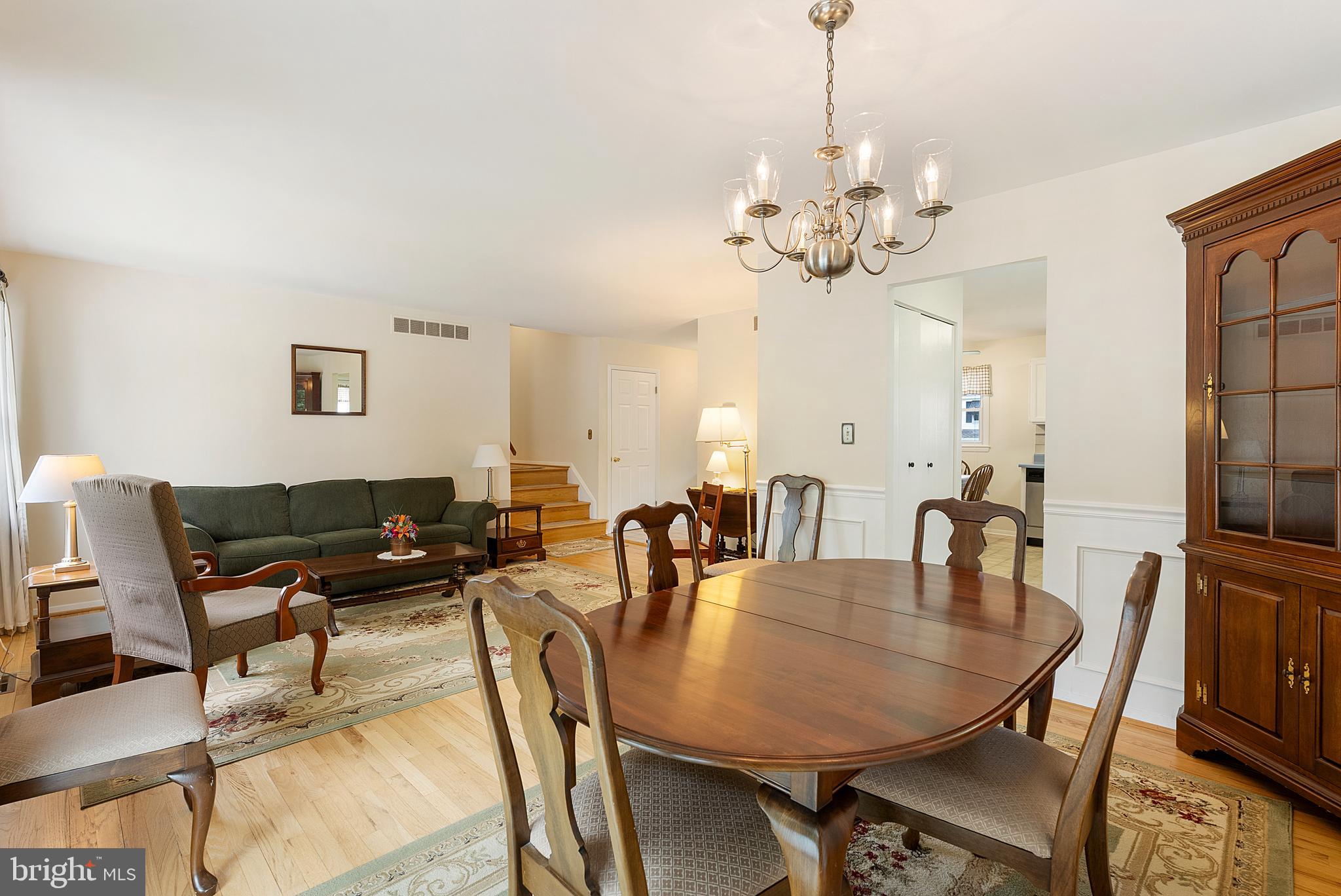 4610 Ballygar Road Baltimore, MD 21236 - Photo 9 of 35 Dining Room