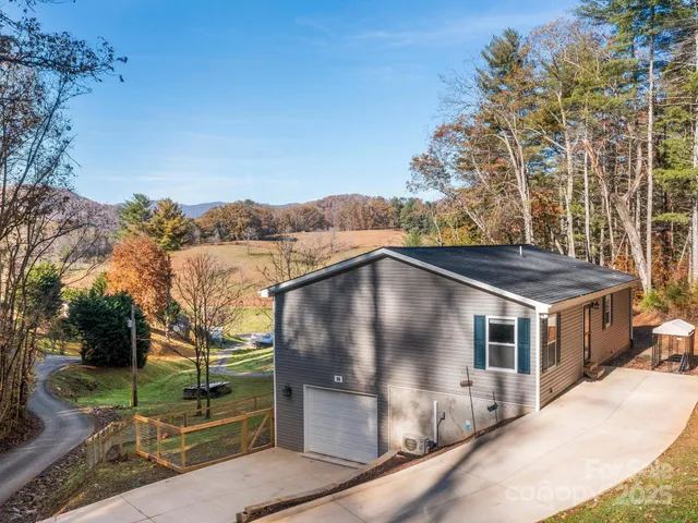 a house view with a outdoor space