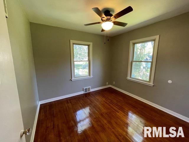1913 East Keys Avenue Springfield, IL 62702 - Photo 12 of 30