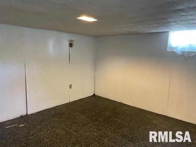 1913 East Keys Avenue Springfield, IL 62702 - Photo 21 of 30