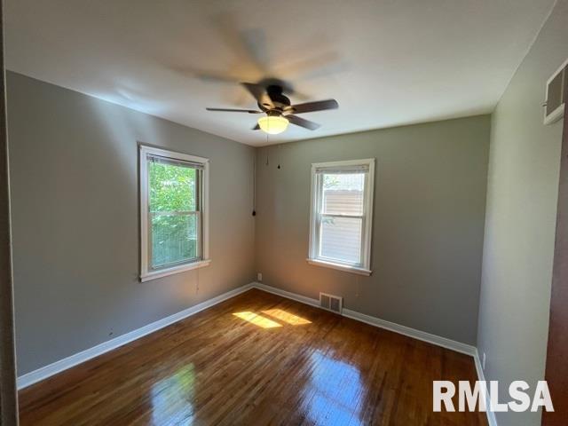 1913 East Keys Avenue Springfield, IL 62702 - Photo 10 of 30