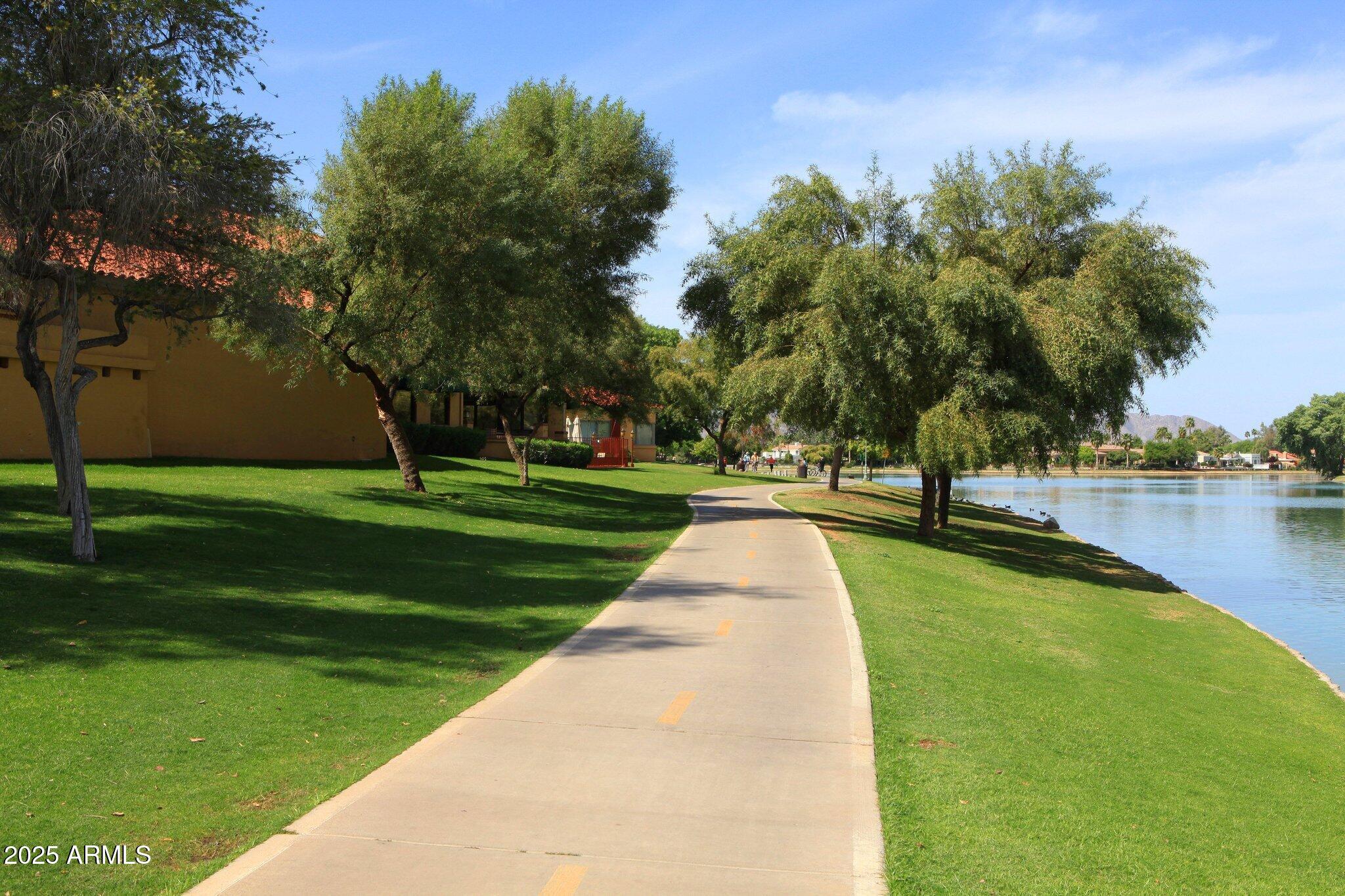 8270 North Hayden Road, Unit 2013 Scottsdale, AZ 85258 - Photo 47 of 53 Lake Marguerite-Walkling Paths