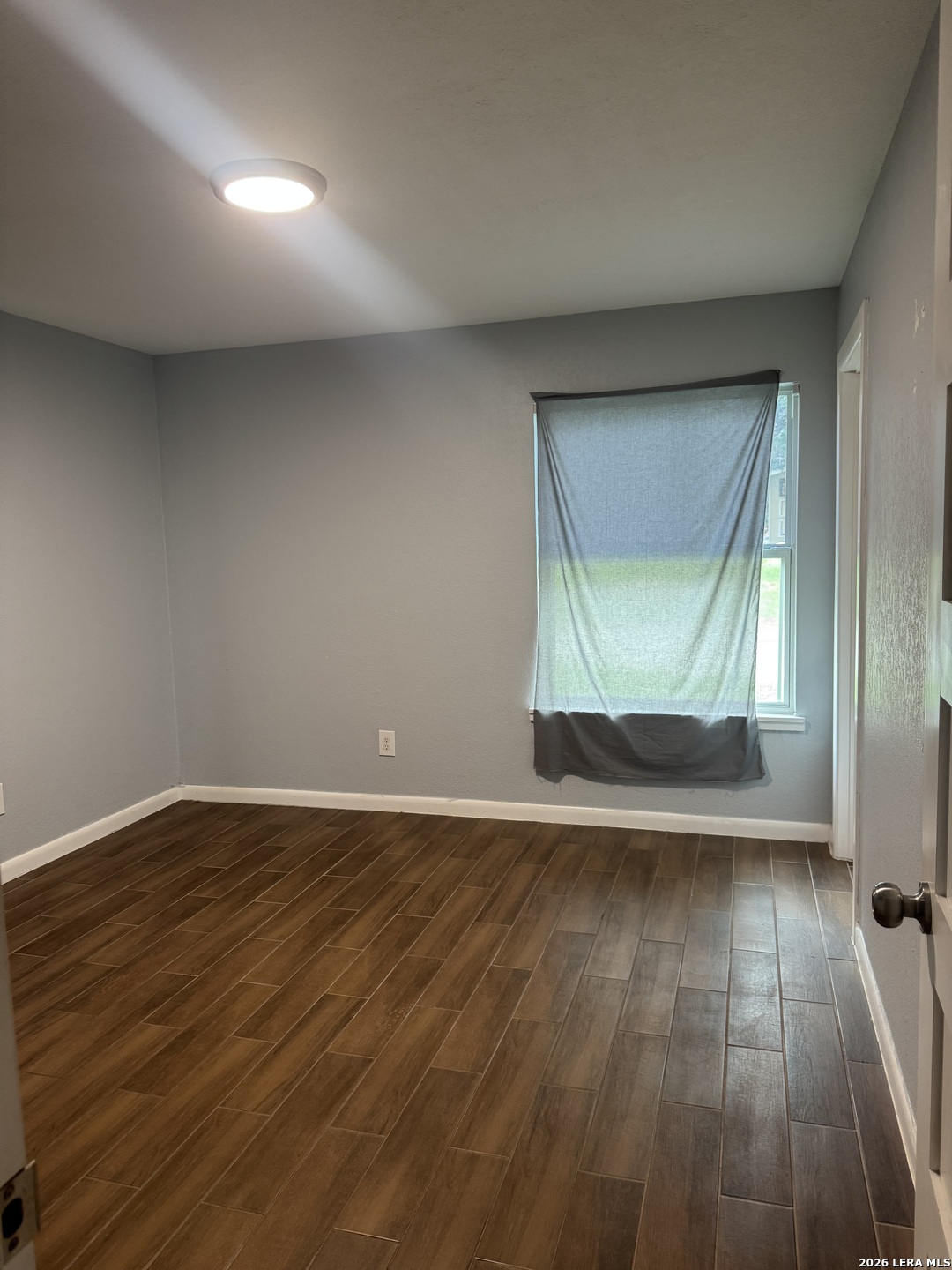 601 Mockingbird Lane Devine, TX 78016 - Photo 9 of 11