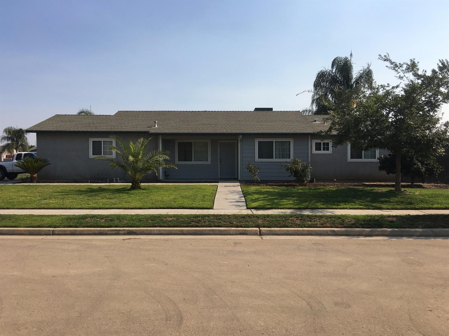 5611 South Duranzo Del Rey, CA 93616 - Photo 1 of 10 Gallery Image 1