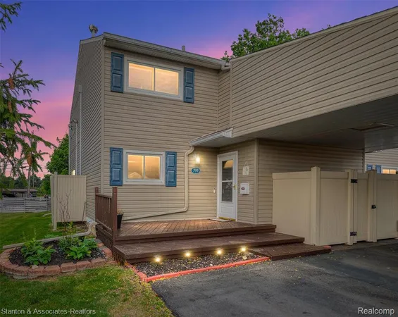 $299,000 | 799 Kirts Boulevard, Troy, MI 48084