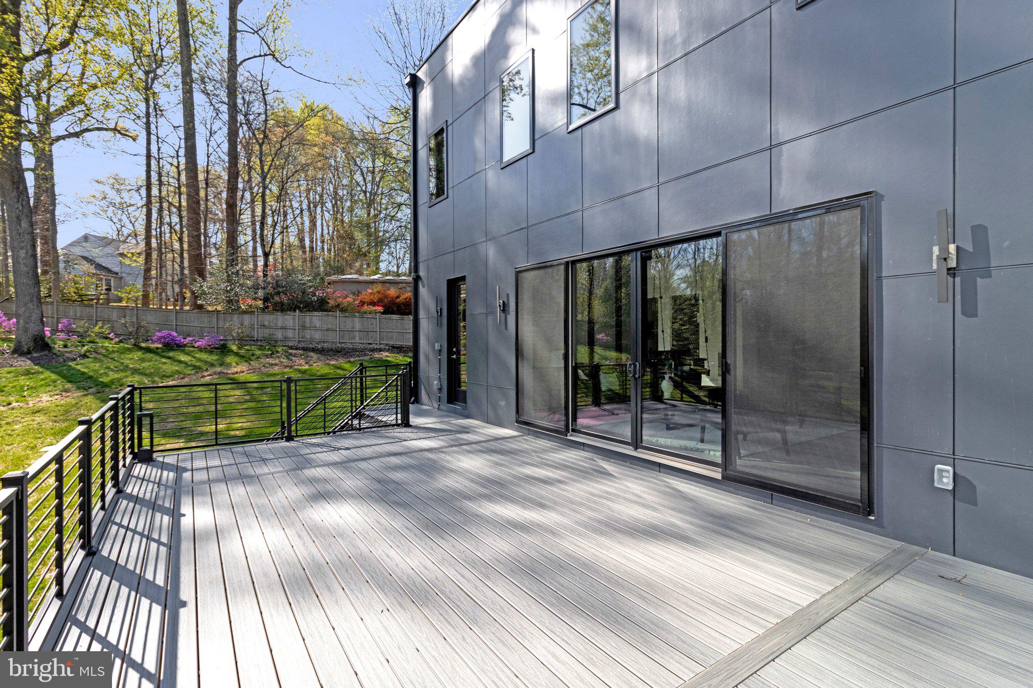 3525 Glenbrook Road Fairfax, VA 22031 - Photo 96 of 111 Relax and enjoy life right outside the beltway