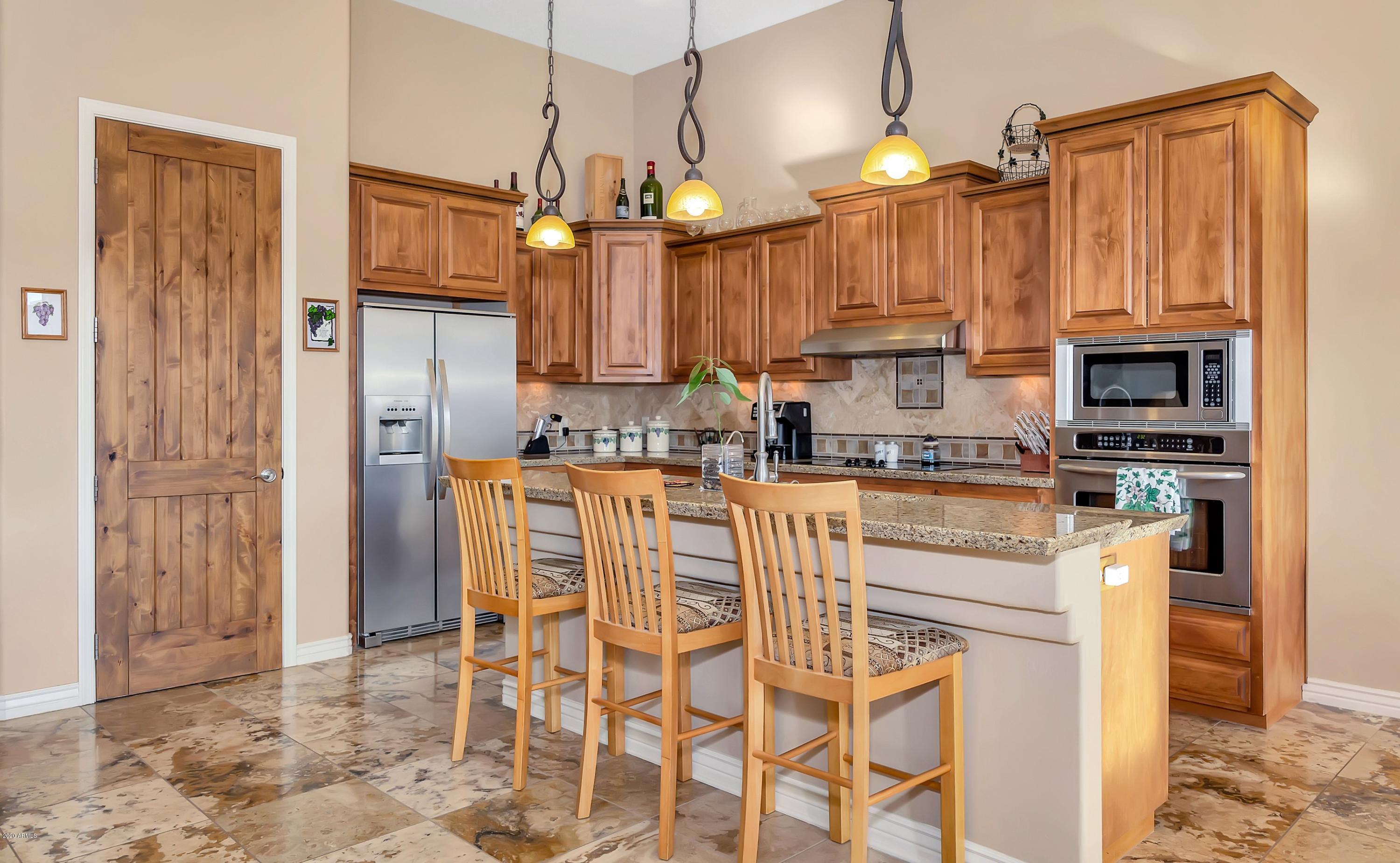 15825 East Broken Bit Road Mayer, AZ 86333 - Photo 7 of 50 007_Kitchen