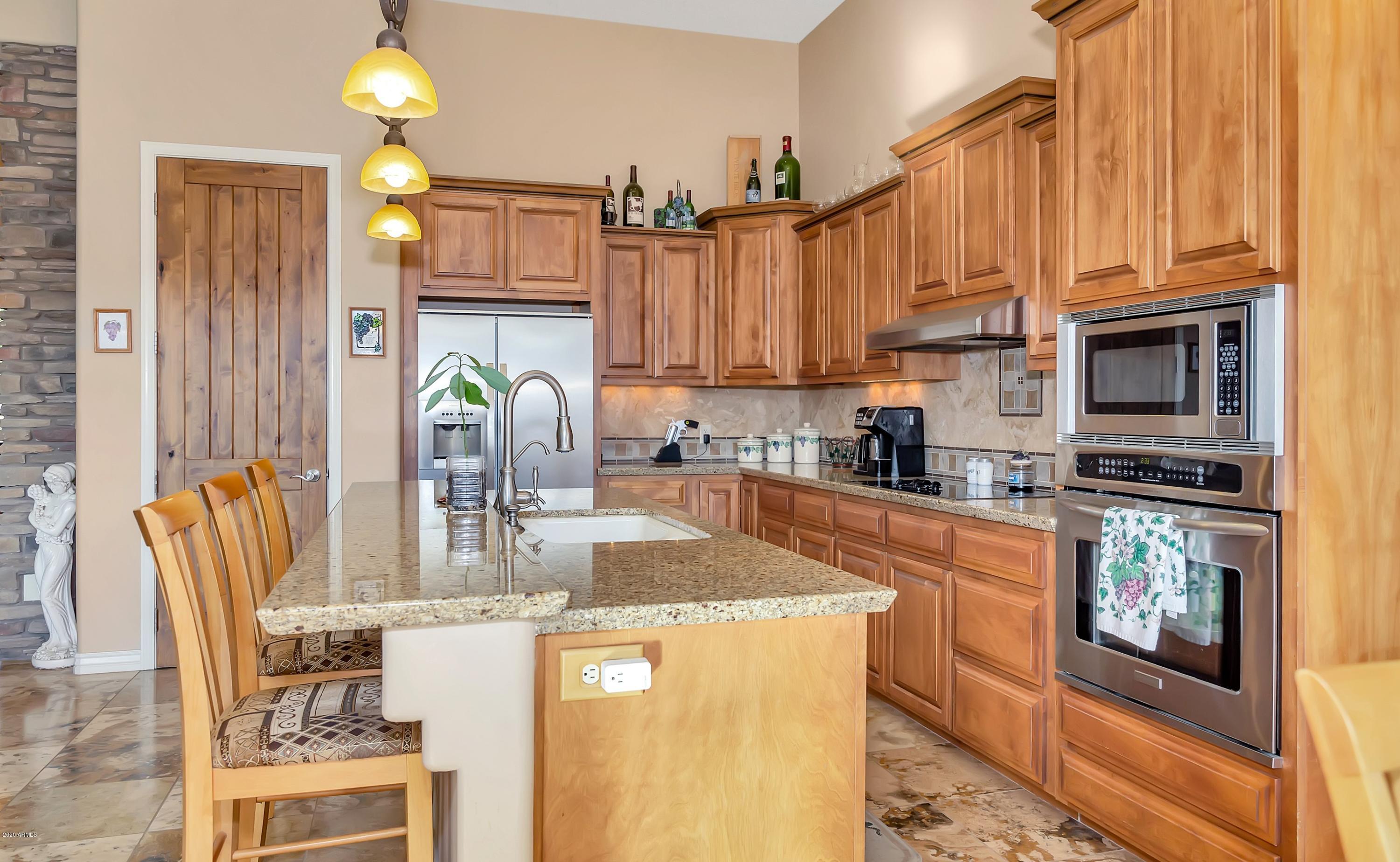 15825 East Broken Bit Road Mayer, AZ 86333 - Photo 8 of 50 008_Kitchen
