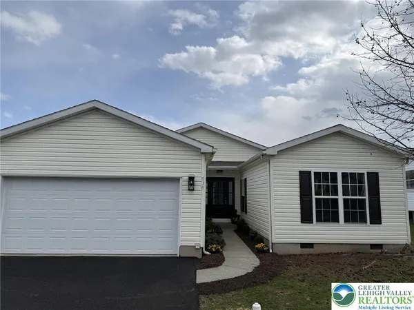 $314,900 | 636 San Simeon Place, Easton, PA 18040
