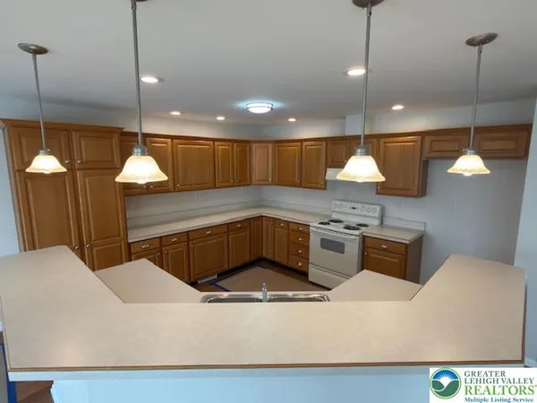 $314,900 | 636 San Simeon Place, Easton, PA 18040