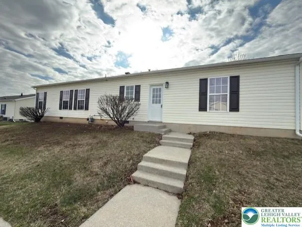 $314,900 | 636 San Simeon Place, Easton, PA 18040