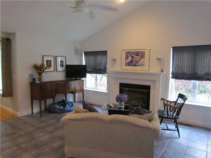 69 Deer Trail Road South Kingstown, RI 02879 - Photo 8 of 19 Den/Family/Great Room.