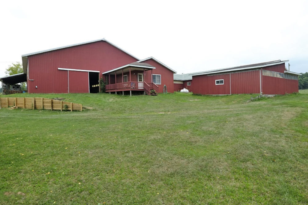 13815 Hallock Road Hickory Corners, MI 49060 - Photo 33 of 57 13815 Hallock-34