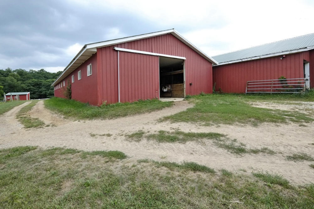 13815 Hallock Road Hickory Corners, MI 49060 - Photo 34 of 57 13815 Hallock-35