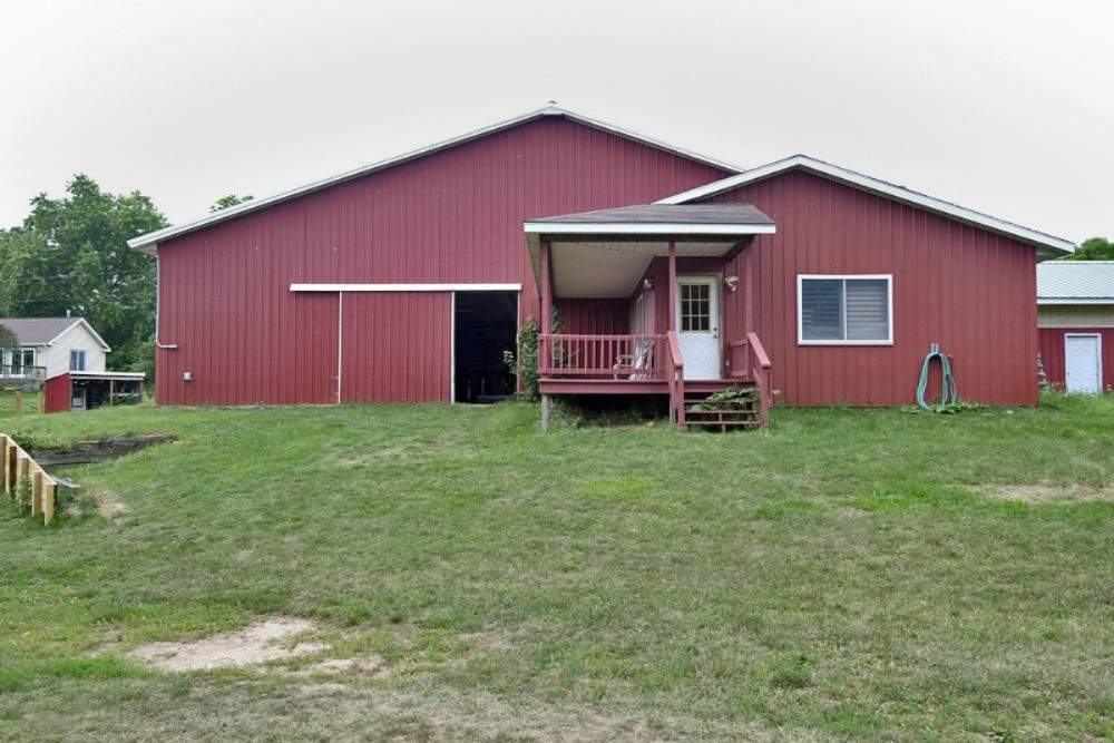13815 Hallock Road Hickory Corners, MI 49060 - Photo 35 of 57 13815 Hallock-36