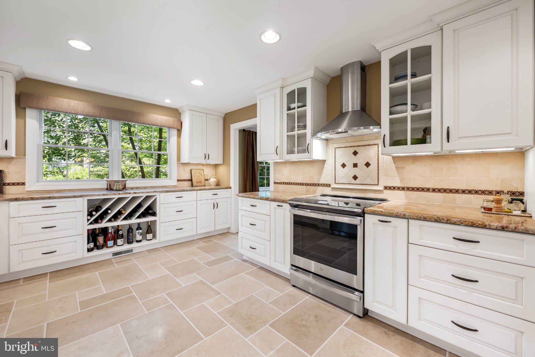 381 Sheffield Road Severna Park, MD 21146 - Photo 12 of 61 Limestone Flooring