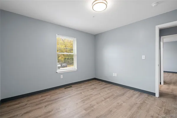$1,800 | 20 Oak Street, Unit 2, Walden, NY 12586