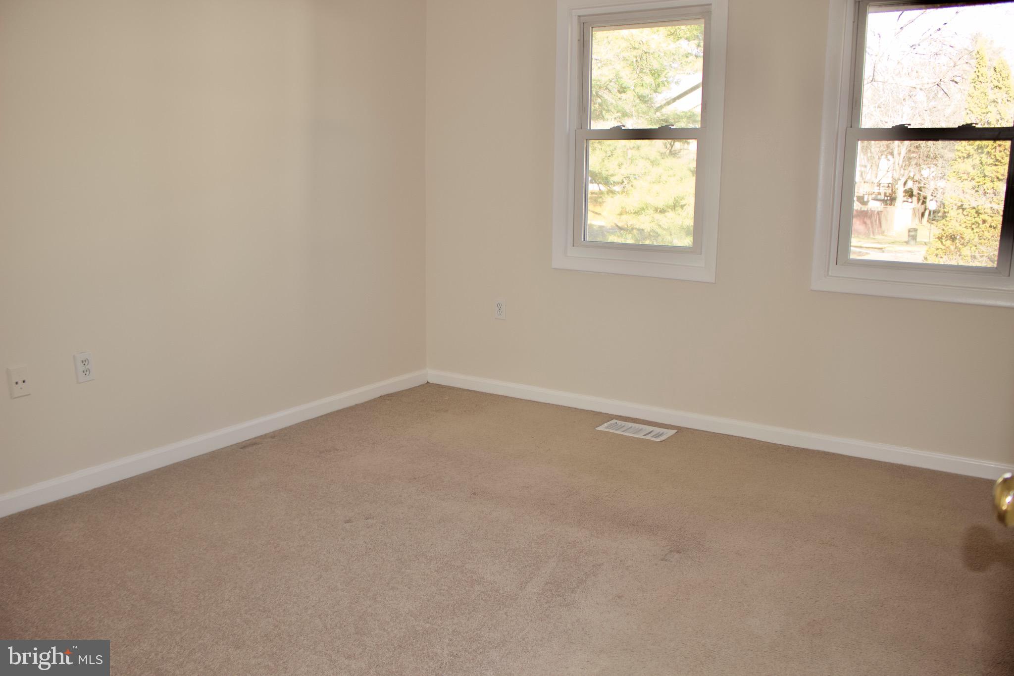 9731 Ashbourn Drive Burke, VA 22015 - Photo 19 of 26 Bedroom 3