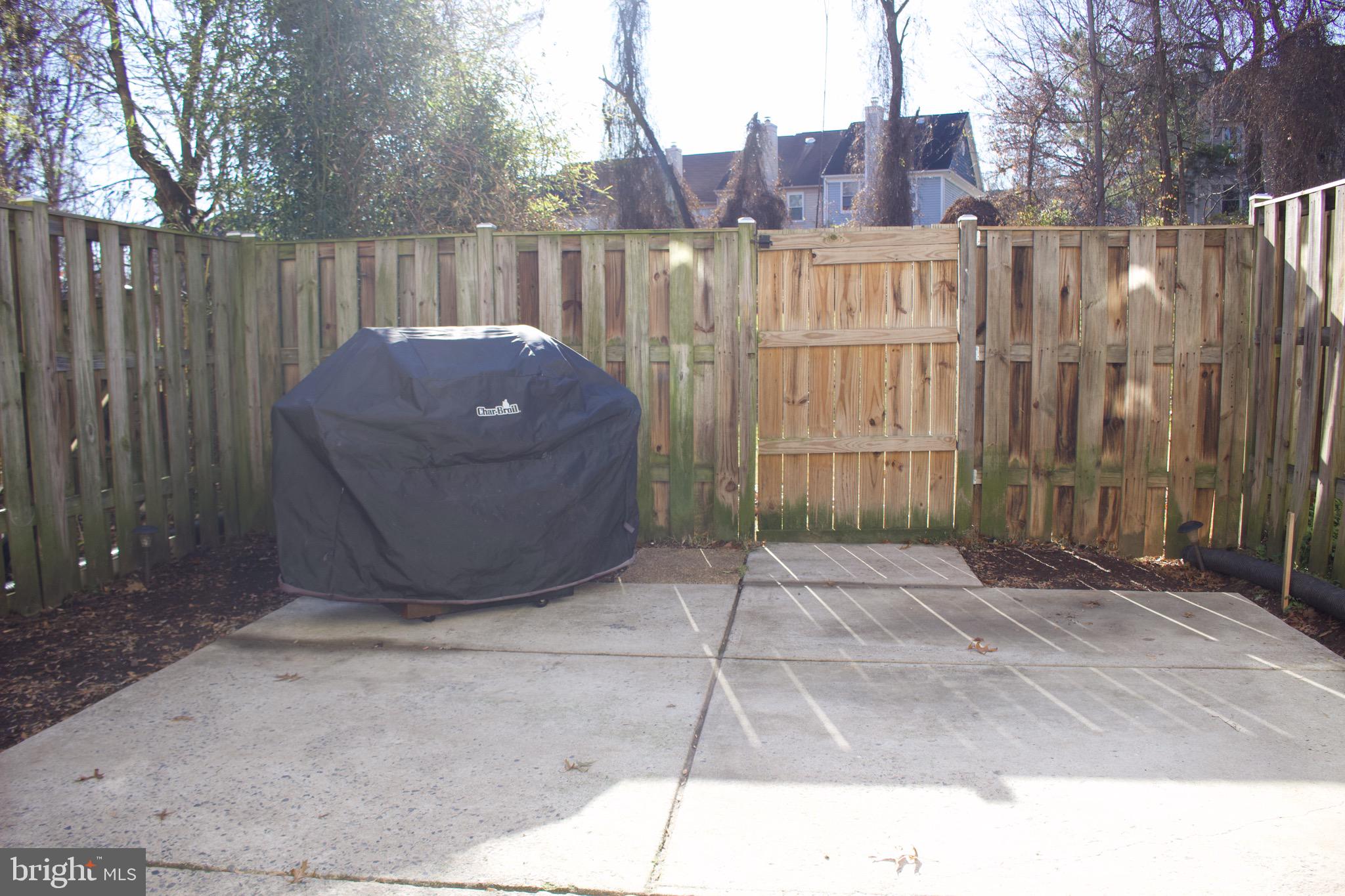 9731 Ashbourn Drive Burke, VA 22015 - Photo 21 of 26 Fenced patio