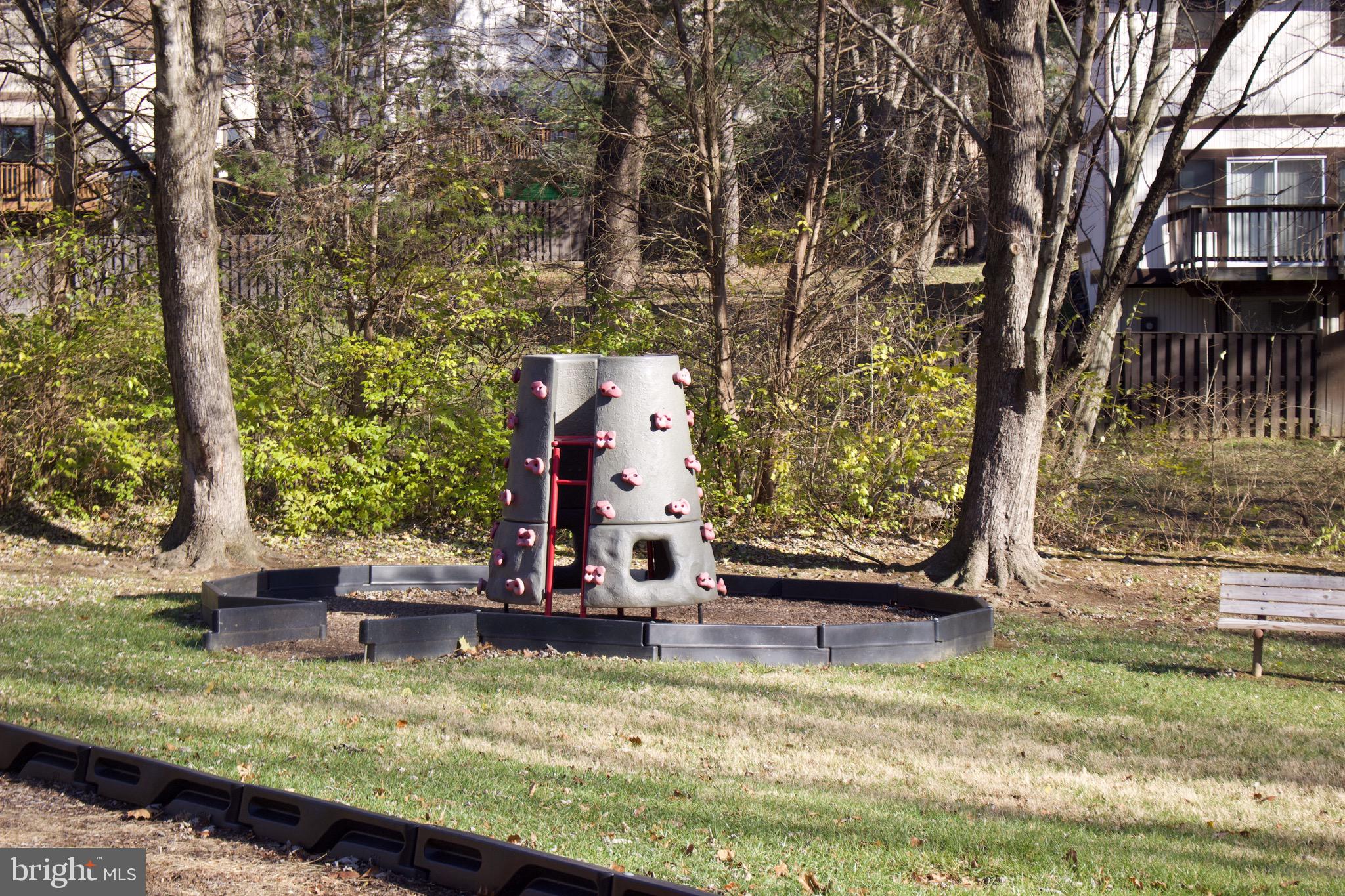 9731 Ashbourn Drive Burke, VA 22015 - Photo 26 of 26