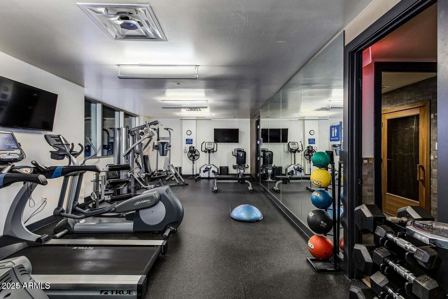 140 East Rio Salado Parkway, Unit 504 Tempe, AZ 85281 - Photo 18 of 51 a view of a room with gym equipment