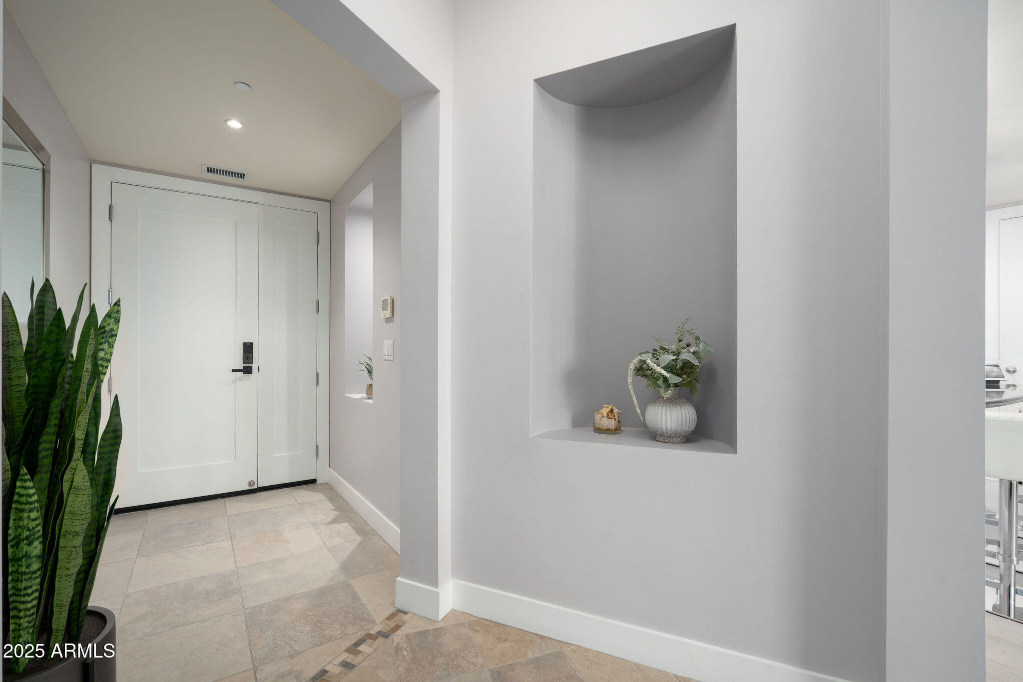 140 East Rio Salado Parkway, Unit 504 Tempe, AZ 85281 - Photo 7 of 51 a view of an entryway