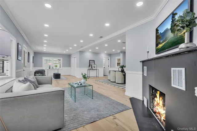 $650,000 | 58 Lakelands Avenue, Greenwood Lake, NY 10925